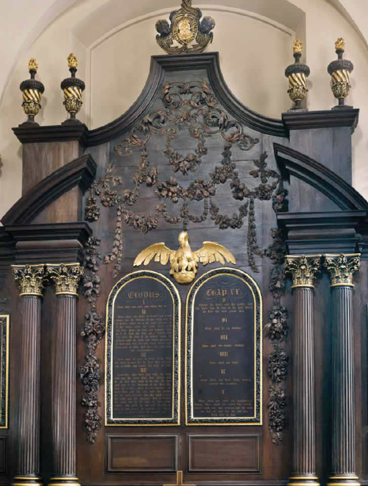 Reredos, St Mary Abchurch, © Angelo Hornak: First published Skyline; Februuary 2021 The Magazine of the Friends of City Churches.
